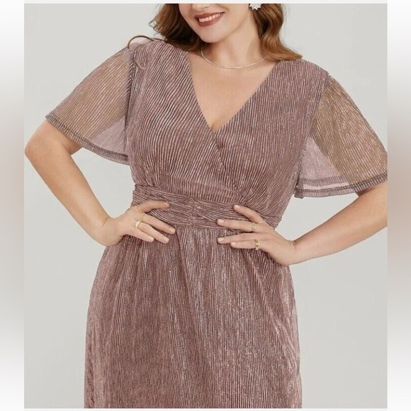 Bloomchic Plus Size Glitter Mesh Surplice Neck Ruffle Sleeve Pocket Midi Dress - Picture 2 of 6